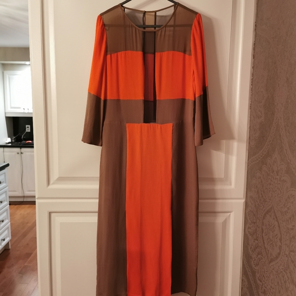 NWOT BCBG MAXAZRIA RUNWAY SILK DRESS - Picture 2 of 5